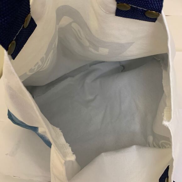 LEVI'S  Two-Tone Blue and Cream Canvas Large Logo Tote bag - Picture 4 of 7